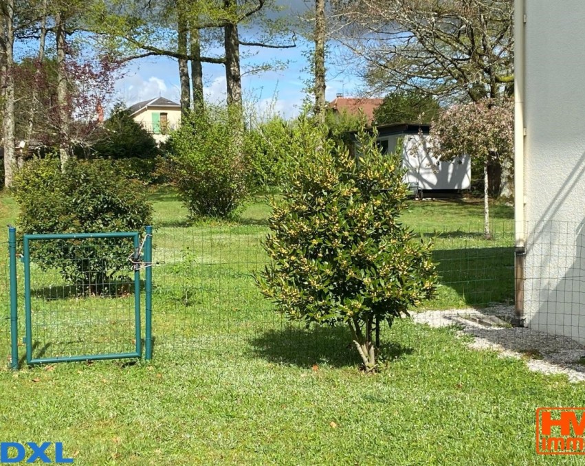 Beautiful Family Home near Bellegarde