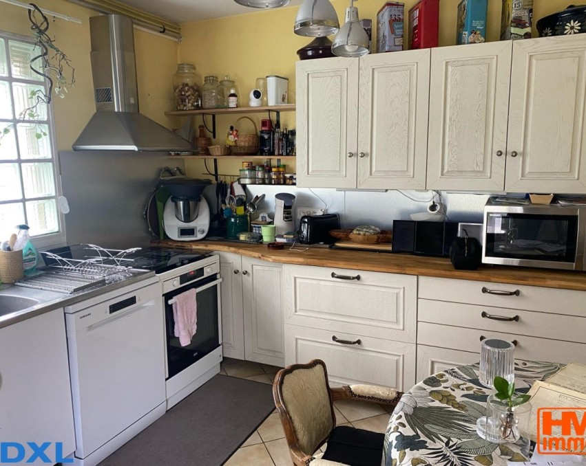 Beautiful Family Home near Bellegarde