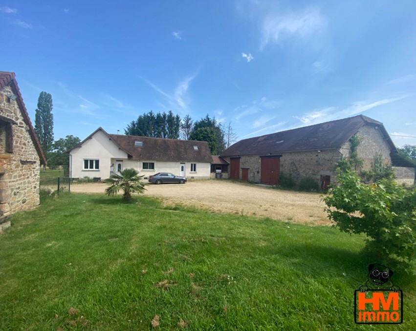 House 6 rooms 180m2 with lake 1 Ha carp lake