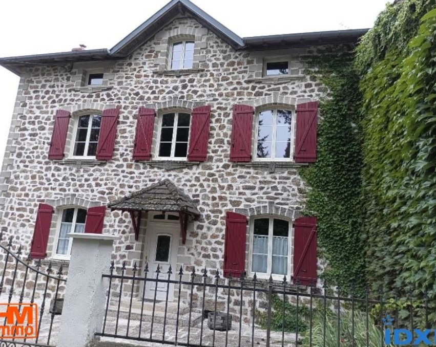 Habitation en pierre 6 chambres