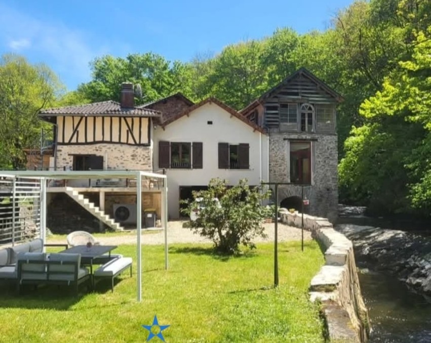Renovated watermill and tourist studio 272 m2